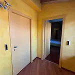 Colleoni ホームステイ