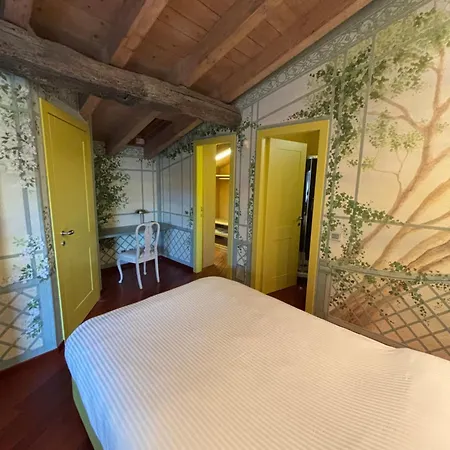 Colleoni Homestay *